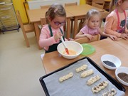 Pečeme ve školce - od zrníčka po rohlík